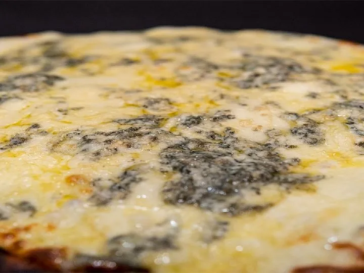 Pizzeta 4 Quesos